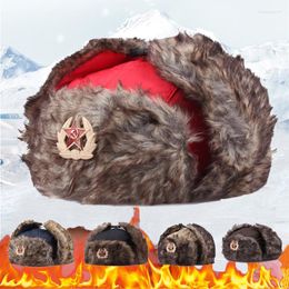 Beretten Bonnet Russe CCCP Badge Winter Hat Bomber Caps Vrouwen Men Men Russische Lei Feng Gorras Ushanka Earflap Warm Chapka Czapka Zimowa Bone