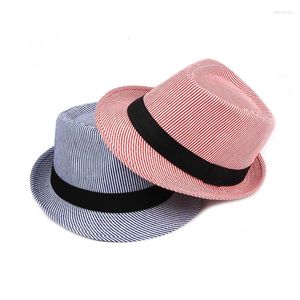 Bérets British Fashion Jazz Hat Spring / été coréen Edition Youth Polydold Trendy Couple Sunshade