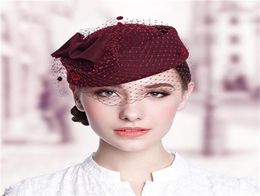Bérets casquettes pour femmes mariée élégante laine gaze arc hôtesse de l'air blanc femmes 039s Fedora casquettes formelle dame chapeau Royal Style6313299