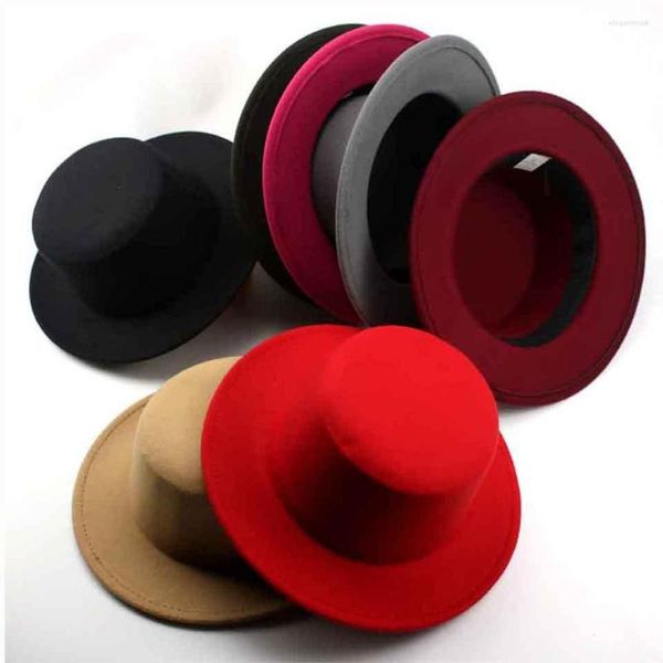 Beretas Classic Solid Otoño Invierno Fedora Fedora Mujeres Hombres de lana artificial Sombreros Vintage Parent-Hijo