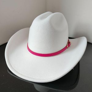 Bérets Classic White Western Cowboy Chapeaux pour hommes et femmes Jazz Cocked Hat Rose Rouge Ceinture Accessoires Big Brim Panama Knight