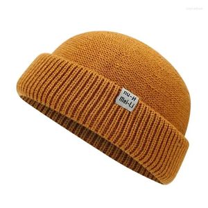 Bérets Cotton Solid Warm Docker Capur Hat à bord Skullies Bamans de bonnet d'automne et de propriétaire d'hiver Sailor Men Femmes 116