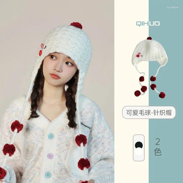 Bérets Mignon Button Design Brotte Bomber chapeau automne et hiver coréen polyvalent show face petite protection oreille casquette en tricot pour les femmes