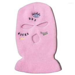 Boinas Ciclismo Máscara de esquí Cosplay Cubierta de cara completa para mujeres Otoño Invierno Cálido Bordado Sombrero de punto Pasamontañas de 3 agujeros Skullies Cap