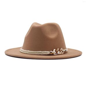 Bérets Design femmes mode classique solide laine Fedora chapeau quotidien fête large disquette Panama boucle de ceinture accessoires