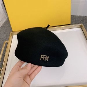 Baretten Ontwerper Wollen Baret Hoeden Letterhoed, Wollen Baret Mode Hoed Ontwerpers Klassiek Casual Dames Muts Cap Luxe Baretten Waim Mode Caps Fleece Pet