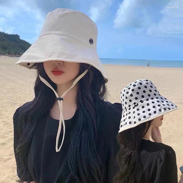Bérets Casquettes de pêcheur double face pour femmes printemps été cordon de serrage extérieur chapeaux de protection UV à large bord coréen chapeau de seau décontracté