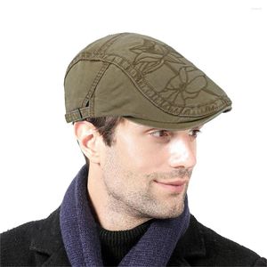 Berets Douhoow volwassen bloem borduurwerk mannen vrouwen retro sboy hoeden unisex verstelbare golfaandrijving accessoires