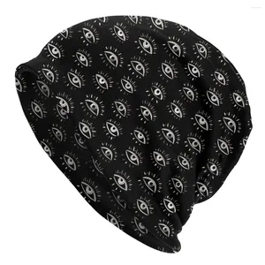 Bérets Modèle Eye Skullies Bons de mode chapeaux de mode Evil Black et blanc Bonnet mince Caps spéciaux Men Men de femmes