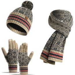 Bérets automne et hiver hommes femmes chaud tricot laine écharpe chapeau gants trois pièces ensemble