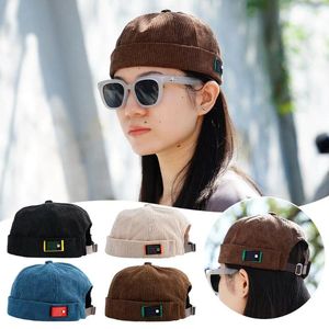 Berets Fashion Bimless Caps for Men Women Vintage Corduroy Beanie Skullcap Street Retro verstelbare Sailor Hats Melon Cap Hip Hop G0K7