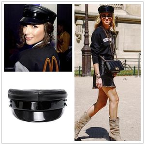 Bérets Mode Go Shoping Femmes En Cuir Véritable Militaire Chapeau Cap 2022 Style Filles Réel En Peau De Mouton Étudiant École Caps Chapeaux Free ShipBerets Da