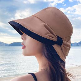 Berets Fashion Ladies Sun Beach Emmer Hat met verstelbare kinriem Outdoor Panama Girls Vrouw Daily Fisherman Cap vrouw