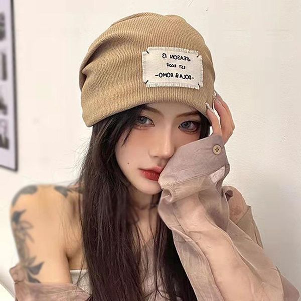 Boinas Moda Carta Impresión Tela Etiqueta Pila Gorros Gorra Unisex Retro Moda Sombreros Fríos Pareja Delgada Para Primavera Otoño