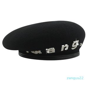 Berets Mode Einfarbig Designer Marke Schwarz Buchstaben Strass Weibliche Baskenmütze Casual Maler Hut Berühmte Elegante HatBerets BeretsBerets