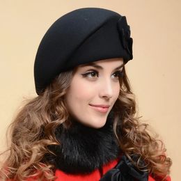 Bérets Mode Femmes Béret Chapeau Pour Femmes Bonnet Femme Casquette Fleur Français Trilby Laine Doux Hôtesse Chapeau gorras planas 231031