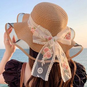 Berets Fashion Women's Straw Hat Spring en Summer Lace Bow Grote BRIM BEHADBAAR Vouwbare Sunshade Caps Beach Cap Zoete visser