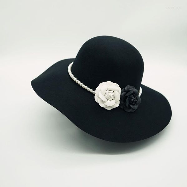 Berets formal borda larga branco preto flor fedora chapéu pérolas banda lã feltro floppy senhoras casamento porkpie trilby