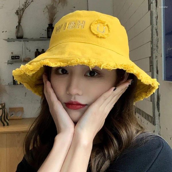 Boinas Foux Bucket Sombreros para el sol Verano Mujeres Parche fino Carta Bordado Burr Sombra Cara Estilo Corea Moda japonesa Color puro 2023