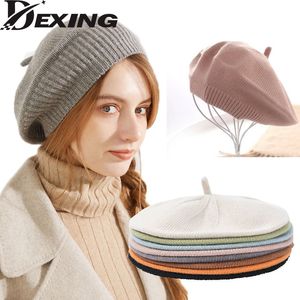 Bérets français doux tricoté béret femmes femme solide coréen tricot rose vacances Streetwear peintre automne hiver chapeau en gros 221129