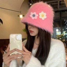 Bérets Furry seau chapeau femmes hiver chaude tendance 3D Floral A réglable Fashion extérieur Cap