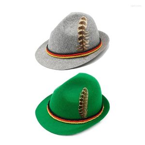 Boinas Oktoberfest alemán Hombres Mujeres Sombrero de fieltro de lana Mascarada Cosplay Accesorios Sombreros con plumas Adultos Novedad Vestido de lujo Panamá