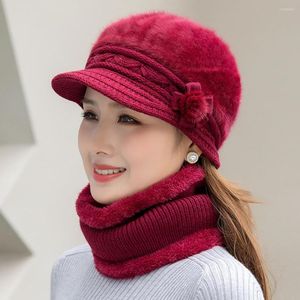 Bérets belles femmes chapeau cou plus chaud extensible résistant au froid doux automne hiver coupe-vent moyen-âge maman casquette écharpe Kit