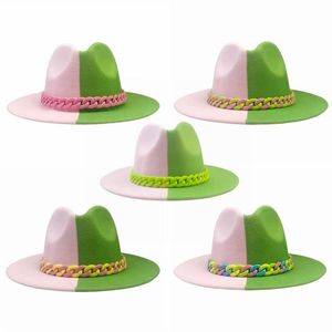 Bérets Green Pink Felt Fedora Chapeaux pour femmes Fashion Wide Brim Panama Hat avec chaîne colorée Men d'été Caps d'automne 58cm Jazz