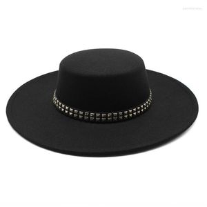 Baretten Hoeden Voor Vrouwen Platte Brede Rand 9.5 cm Hoed Luxe heren Jazz Fedora Designer Zwart Fascinators Elegant