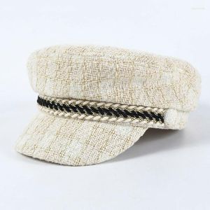 Bérets chapeaux Sboy casquettes femmes britannique Plaid Patchwork Pu bord plat haut militaire mode femme visière casquette