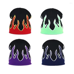 Beretten Hip Hop Y2K Street Flame Hat Dames Dans Skull Vuur Hell Burn Flames Trend Winter Warm gebreide zachte slijtage Bonnet Beanie