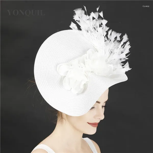 Bérets Imitation paille grand chapeau fascinant, joli bandeau à fleurs avec plumes fantaisie, accessoires pour cheveux de course, Clip