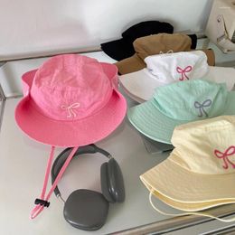 Boeretas insa linda correa de arco rosa sombreros de cubo para mujeres en 2024 Summer Corea al aire libre Campos Sun protector solar Cazas de pesca de secado rápido Hombres