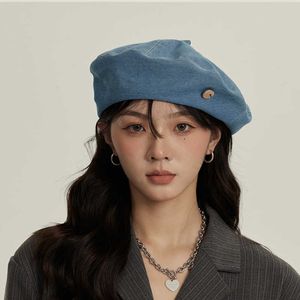 Bérets Ins Japanese Denim Beret été et automne bleu peinture fraîche métal étiquette designer niche chapeau G220612