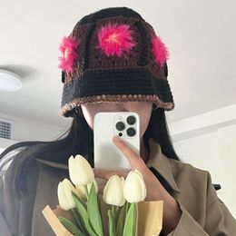 Berets Ins Niche 3D Flower Bucket Hats For Women tonen geconfronteerd met kleine herfst en winter Koreaanse mode met de hand-body bassin caps mannen