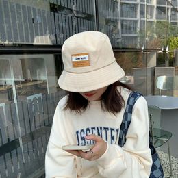 Bérets japonais rétro sauvage Simple Patch dames pêcheur chapeau seau 2023 printemps automne crème solaire tendance bassin Portable pliable