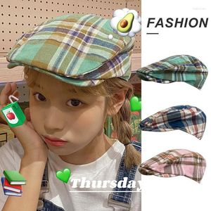 Bérets japonais doux rétro Plaid avant chapeau femmes printemps et été personnalité béret décontracté hommes Sboy casquette Gorras