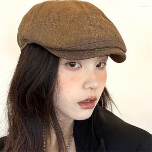 Bérets japonais élégant élégant femmes dames décontracté coton Ivy chapeau solide lin artiste français casquette octogonale Gorros