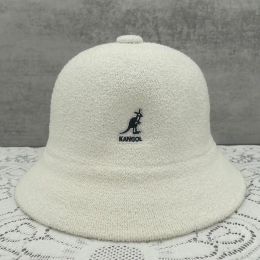 Bérets tricotés kangourou seau chapeaux classique de haute qualité femme peintre chapeau marée unisexe pêcheur casquette maille respirant soleil chapeaubérets