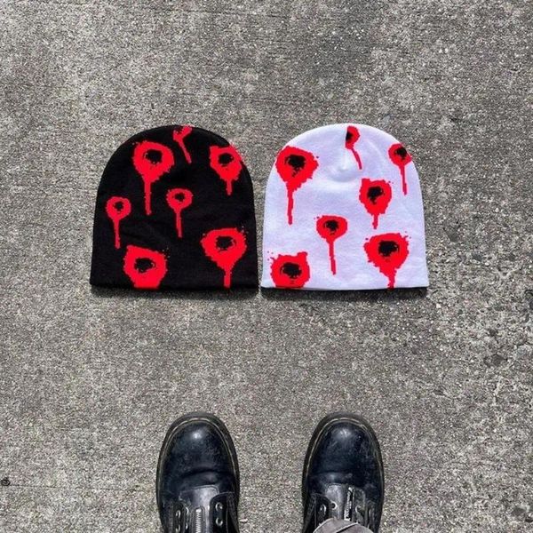 Berets Tricoting Cap Men Femmes paragraphes de qualité beanie y2k Fashion chaude harajuku prendre le net de conception rouge du net niche de niche froide