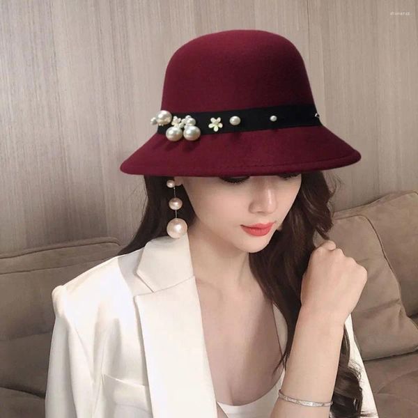 Berets Style coréen pour les filles dames grandes garnitures Gabillement laine en feutre de couleur solide pêcheur Panama Pearl Fedora Baquet Cap