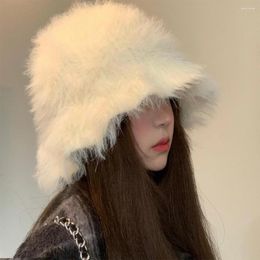 Bérets coréen femmes hiver tricoté peluche seau chapeau rue chaud imitation vison couleur unie doux court avant-toit dôme bord ondulé bassin casquette