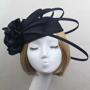 Bérets Dames Noir/Ivoire/Violet Satin Fleur Fascinator Chapeau Vintage Mode Femmes Fête De Mariage Élégant Fascinators Cheveux AccessoiresBérets