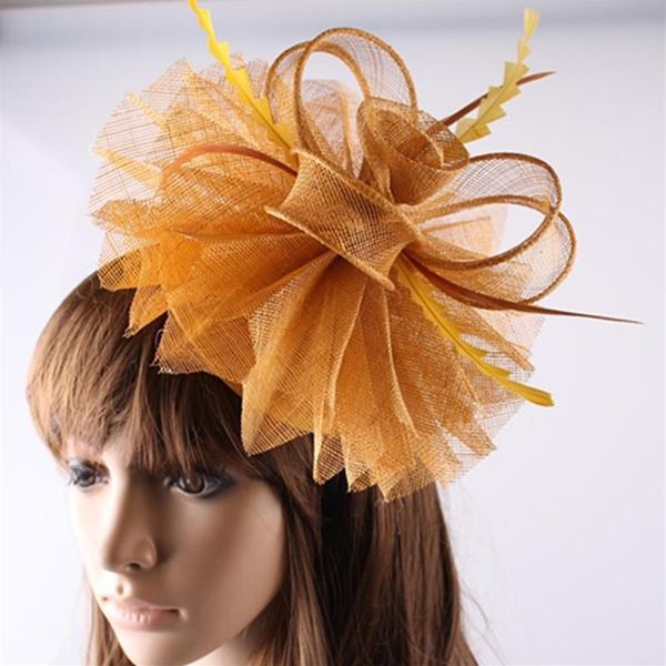 Berets Ladies Elegant Feather Hats Femmes Accessoires de cheveux Fascinateurs de fantaisie pour le mariage Gold Bridal and Races of1522BERETS B253O