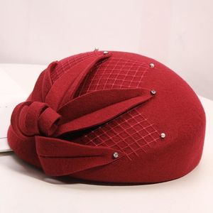 Berets dames onregelmatige pilbox cap mode cloche hoeden vrouw vilt baret feest formele fedora kerk 100 wollen hoed 221130
