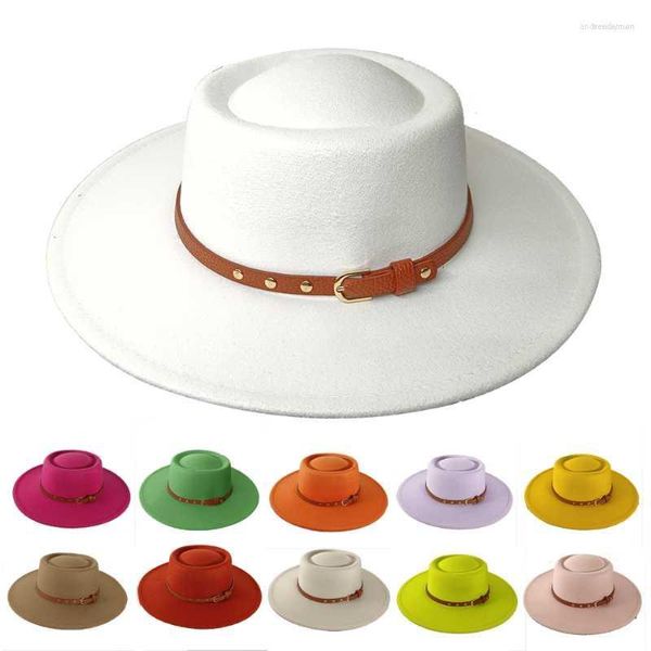 Boinas de lana para mujer, sombreros Fedora para mujeres y hombres, sombrero rojo de lujo a la moda, gorra tope de Panamá con cinturón marrón, venta al por mayor, boinas 2022, boinas