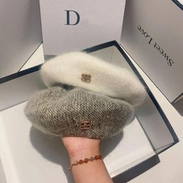 Baretten Dame Elegante Winter Angora Haar Baret Japanse en Koreaanse Mode Warme Zachte Kleverige Kleine Geur Kunstenaar Hoed Meisje