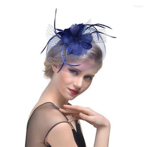 Berets Lady Fedoras Hat Girls Feather Veil Wedding Hoofdtooi Bridal Hairspin Party Cap B-8311