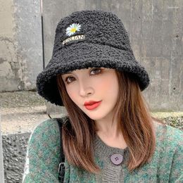 Berets Lamb Faux Embet Hat Winter Warm Plush Velvet Hats For Women Lady Dikke Bob Panama Outdoor Fisherman Caps