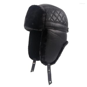 Beretten Lenya Hoge kwaliteit Winter Winter Warm Leather Pilot Cap Sovjet Russische Ushanka Faxu Fur Hats Earflap Bomber Hat Men Black Snow